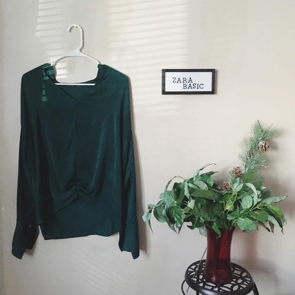 Zara Tops - Zara Basic High to Low Long Sleeve Blouse Green L